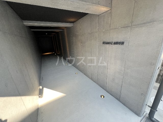 29/30 エントランス