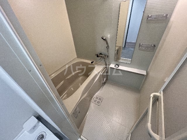 14/30 浴室