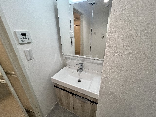 17/30 洗面