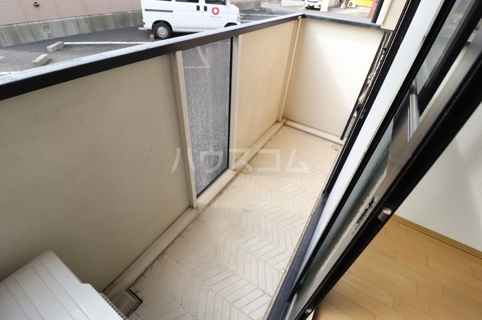 13/20 バルコニー