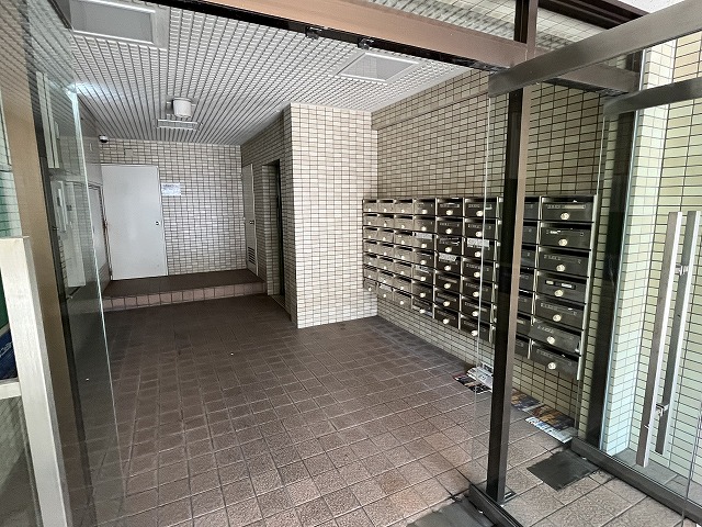 3/5 エントランス