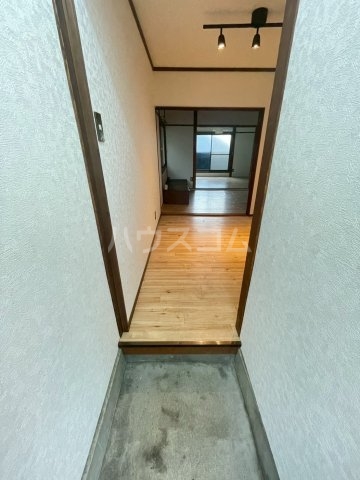 14/30 玄関