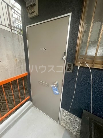 15/30 玄関