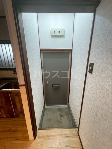13/30 玄関
