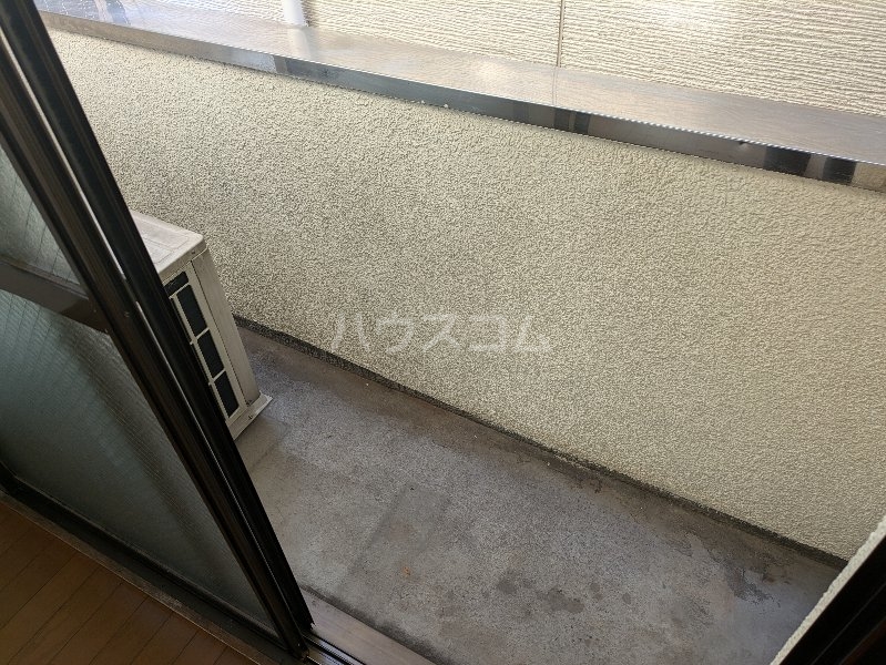 16/25 バルコニー