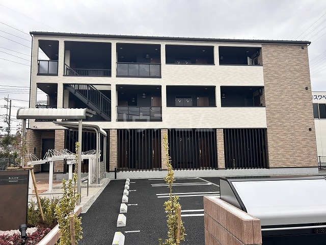 2/30 外観