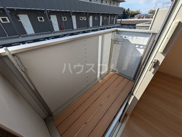 19/28 バルコニー