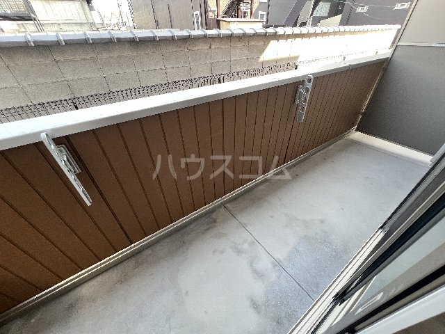 23/30 バルコニー