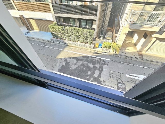15/26 バルコニー