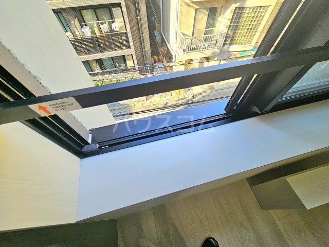 15/27 バルコニー