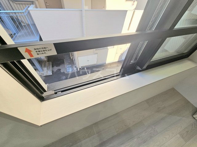 15/27 バルコニー