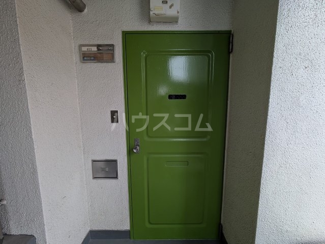 29/30 エントランス