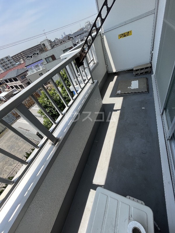 19/30 バルコニー