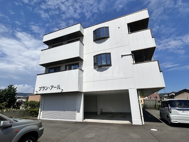 2/30 外観