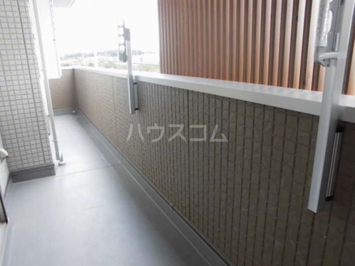 13/26 バルコニー