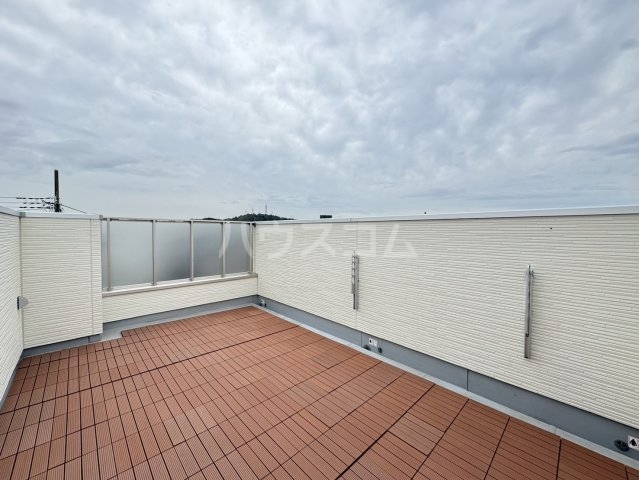 25/30 バルコニー