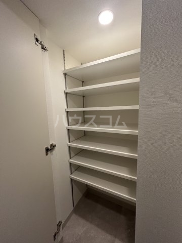 収納