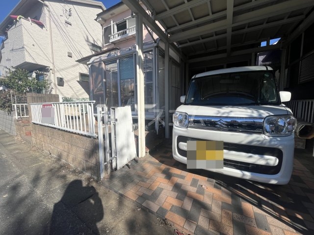 28/30 駐車場