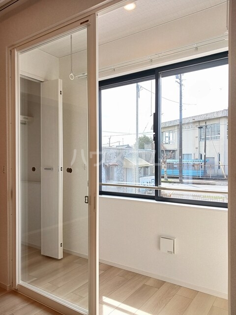 13/22 バルコニー