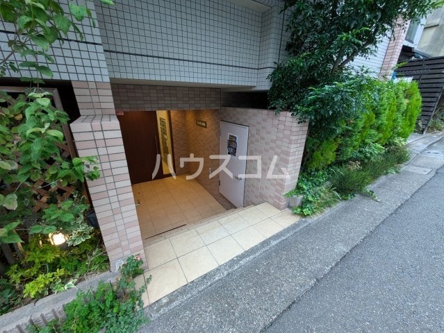 21/24 エントランス