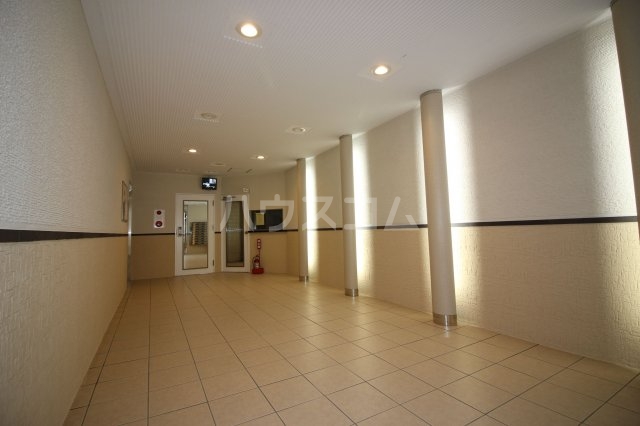 ルエメゾンロワール西公園Ⅲ２号館ロビー