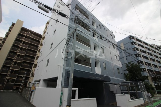 ルエメゾンロワール西公園Ⅲ２号館外観