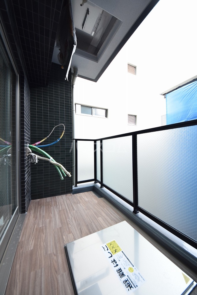 17/30 バルコニー