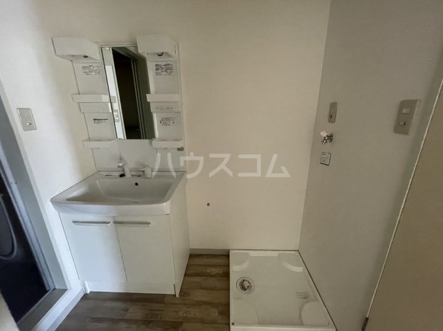 17/30 洗面