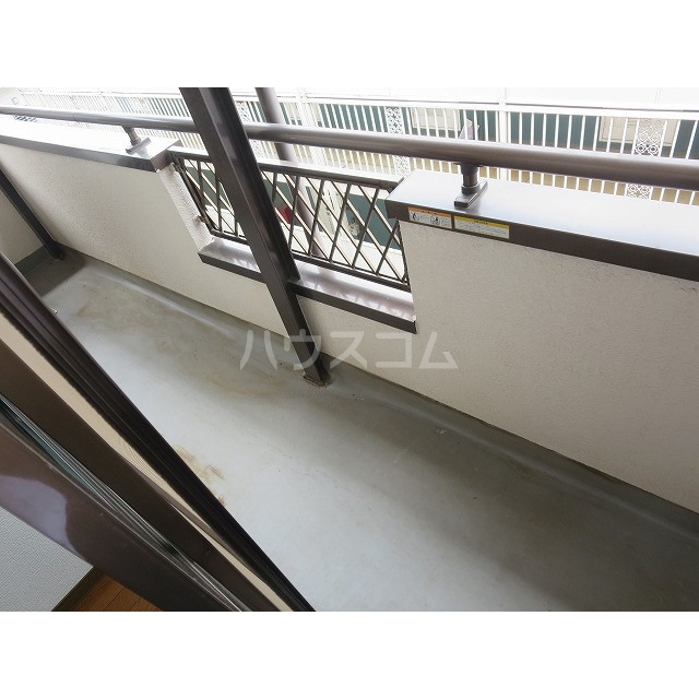 23/23 バルコニー