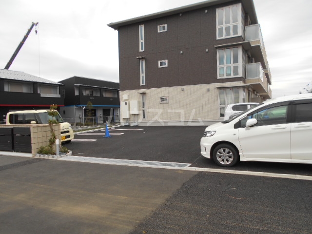 15/25 駐車場