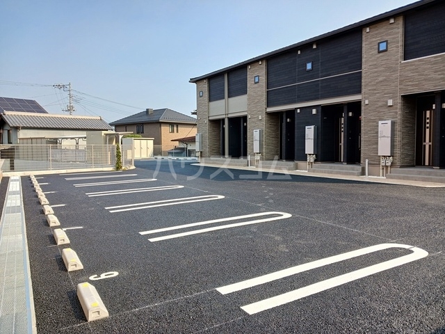 14/20 駐車場