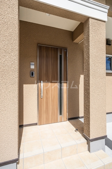 15/25 エントランス