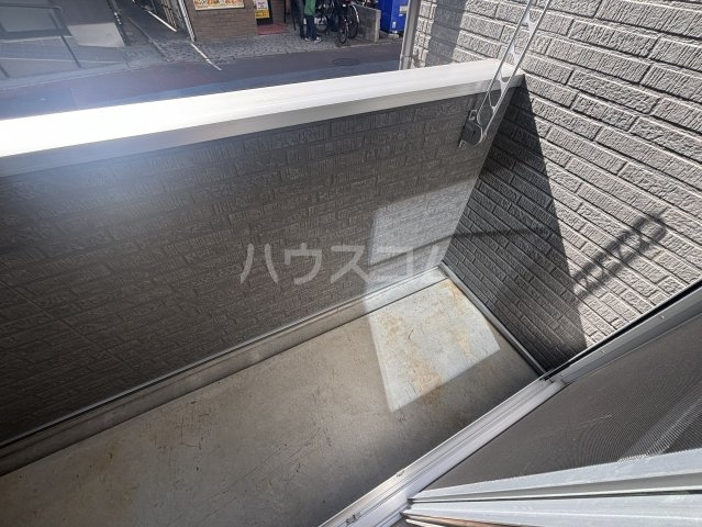 19/30 バルコニー