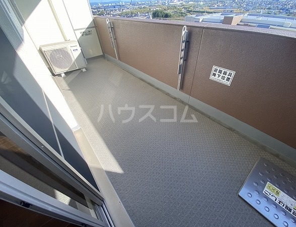 25/30 バルコニー