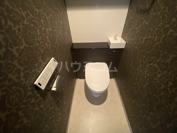 18/30 トイレ