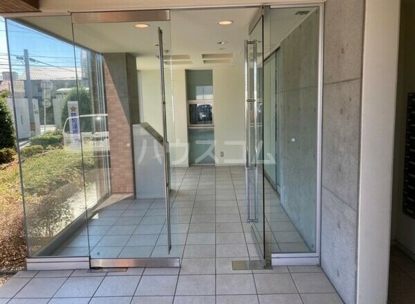 16/24 エントランス