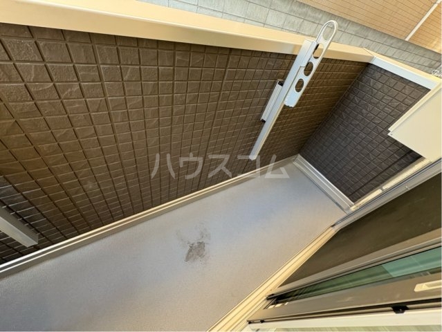 13/20 バルコニー