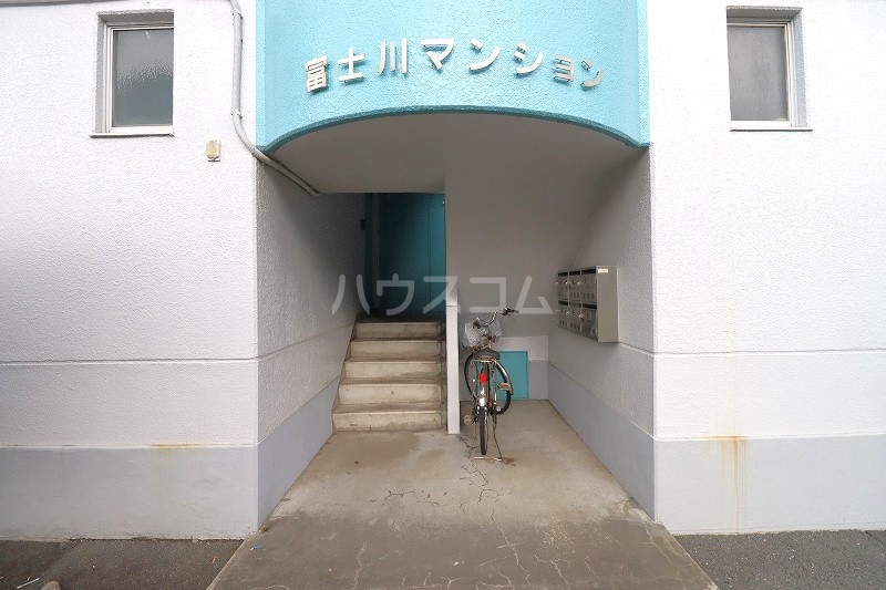 19/24 エントランス