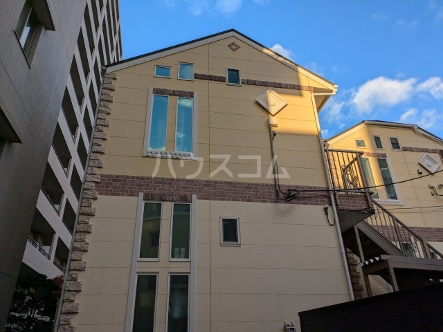 2/30 外観