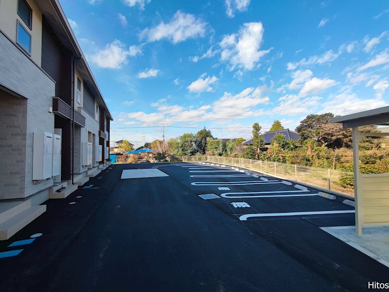 22/23 駐車場