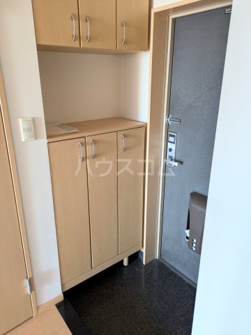 14/30 玄関