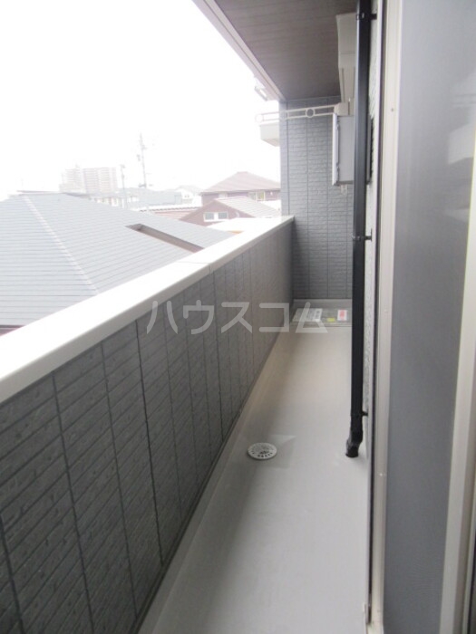 19/30 バルコニー