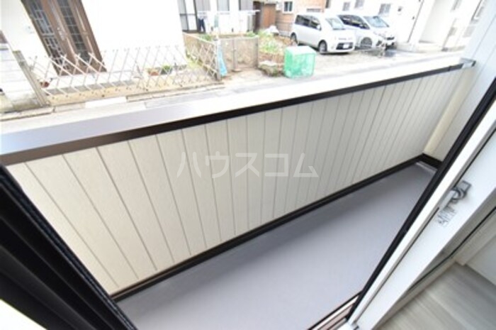 13/22 バルコニー