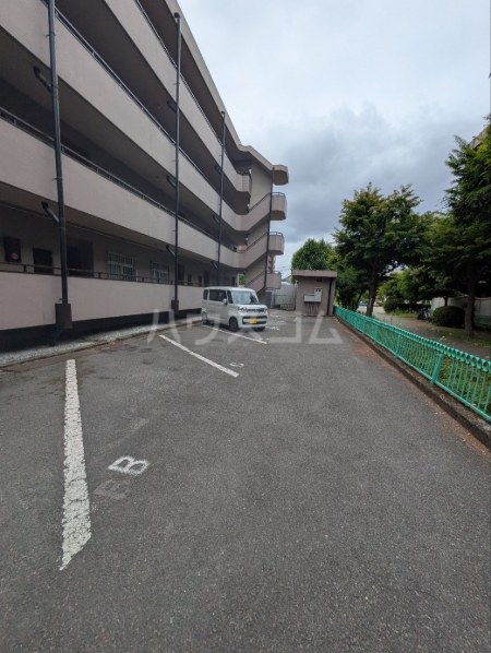 24/30 駐車場