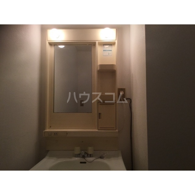 17/27 洗面