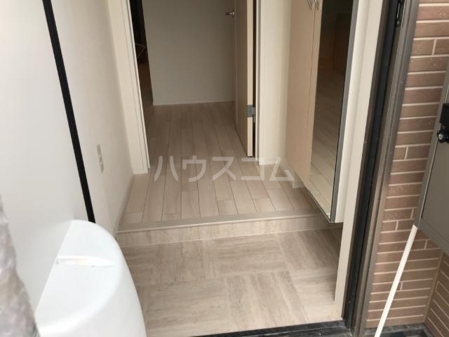 13/30 玄関