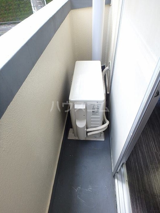 13/23 バルコニー