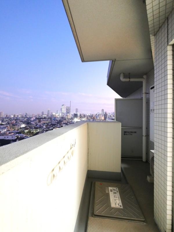 14/21 バルコニー