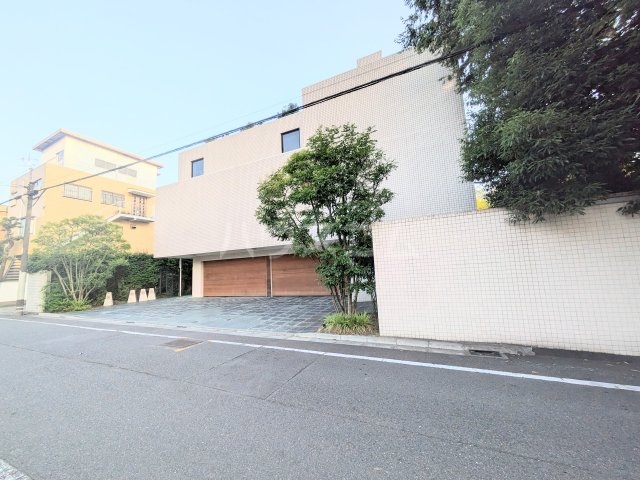 フカサワスペース９の外観
