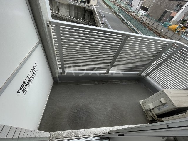 13/26 バルコニー